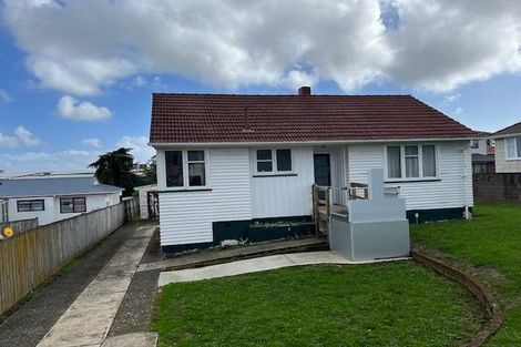 Photo of property in 97 Hillsborough Road, Hillsborough, Auckland, 1042