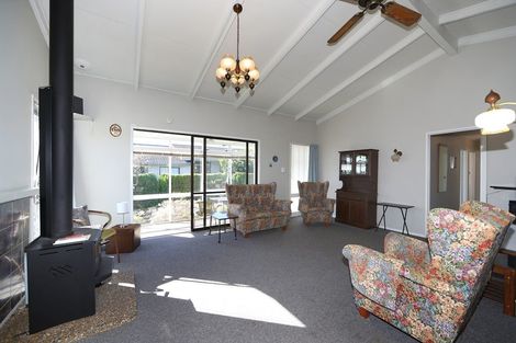 Photo of property in 50 Napier Road, Havelock North, 4130