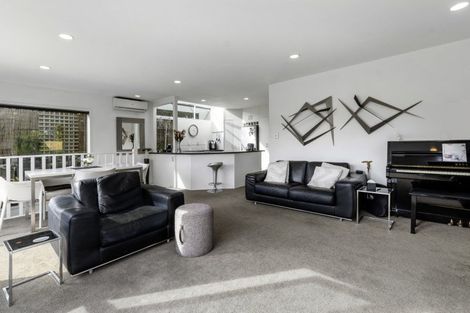 Photo of property in 120 Vale Street, Otumoetai, Tauranga, 3110