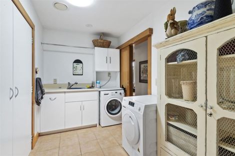 Photo of property in 20 Fernwater Place, Flagstaff, Hamilton, 3210