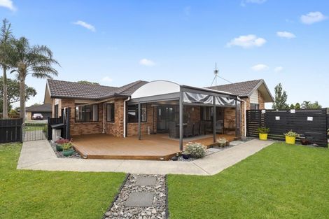 Photo of property in 9 Woodcroft Way, Pukekohe, 2120