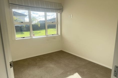 Photo of property in 63 Westerham Drive, Dannemora, Auckland, 2016