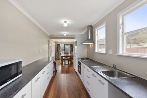 Photo of property in 6 Macky Street, Taita, Lower Hutt, 5011