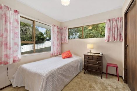Photo of property in 2/1 Trelawny Place, Hillcrest, Auckland, 0627