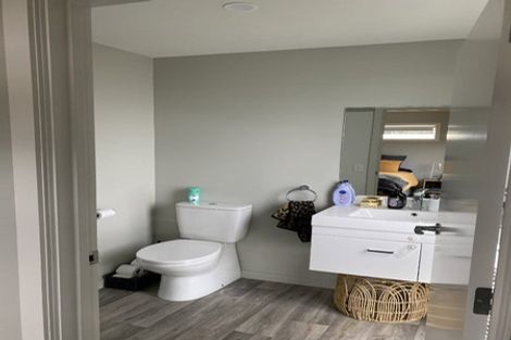 Photo of property in 2 Aneta Way, Pyes Pa, Tauranga, 3112