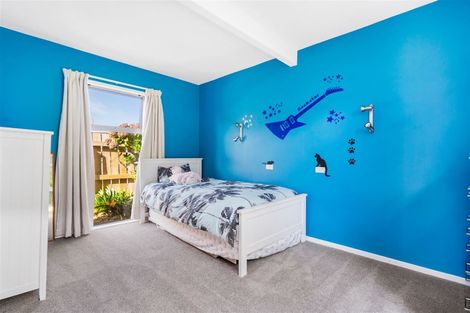 Photo of property in 5 Fairway Drive, Te Kamo, Whangarei, 0112