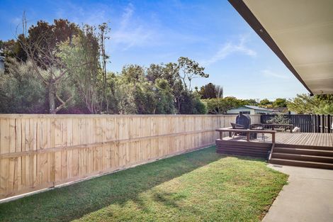 Photo of property in 289 Shakespeare Street, Leamington, Cambridge, 3432