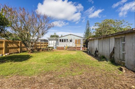 Photo of property in 9 Muir Avenue, Mangere Bridge, Auckland, 2022