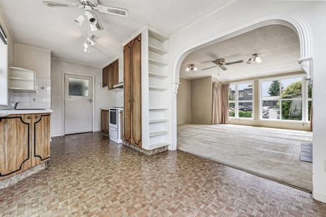 Photo of property in 6 Pickering Crescent, Chedworth, Hamilton, 3210