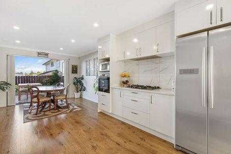 Photo of property in 9 Lovely Lane, Manurewa, Auckland, 2102