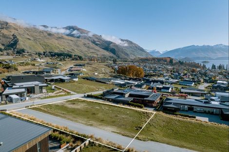 Photo of property in Meadowstone Alpha Series, 2 Petalite Lane, Wanaka, 9305