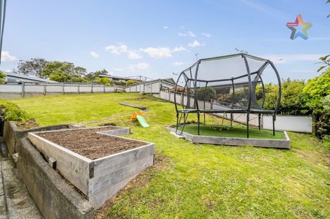 Photo of property in 1 Taku Matenga Grove, Korokoro, Lower Hutt, 5012