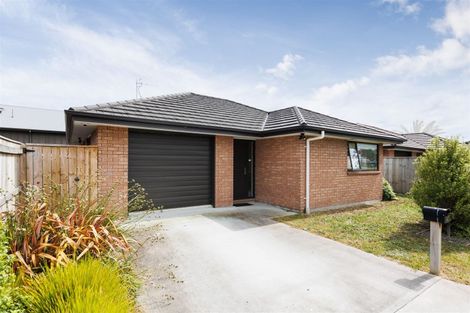 Photo of property in 4 Arena Court, Palmerston North, 4410
