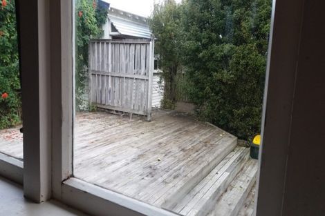 Photo of property in 17 Boyd Avenue, Mangere Bridge, Auckland, 2022