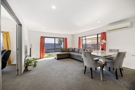 Photo of property in 2/252 Grahams Road, Bishopdale, Christchurch, 8053