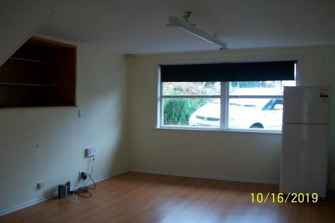 Photo of property in 228 Forrest Hill Road, Forrest Hill, Auckland, 0620