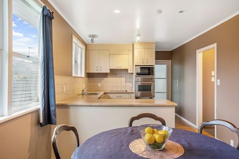 Photo of property in 17 Albion Place, Papakura, 2110