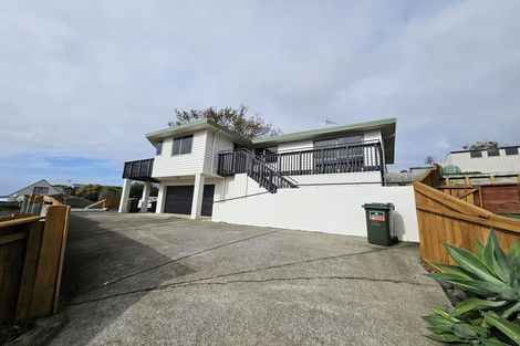 Photo of property in 24 Carillon Place, Massey, Auckland, 0614