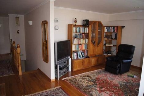 Photo of property in 16b Saint Edmund Crescent, Tawa, Wellington, 5028