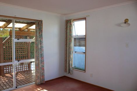 Photo of property in 1 Park Street, Winton, 9720