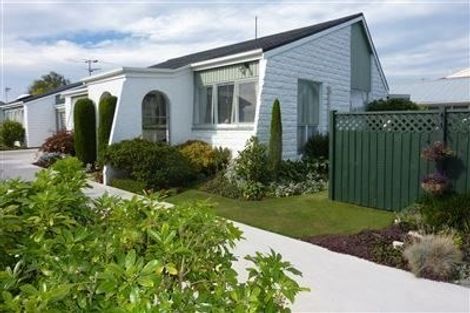 Photo of property in 1/57 Winters Road, Redwood, Christchurch, 8051