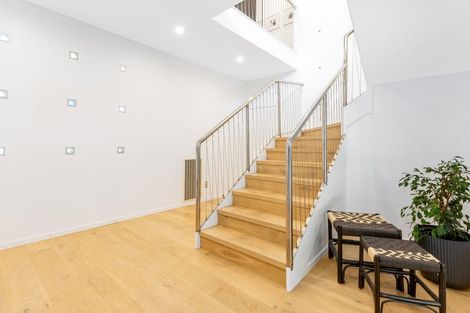 Photo of property in 302 Paremata Road, Whitby, Porirua, 5381