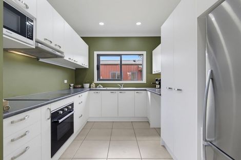 Photo of property in 74 Avon Road, Pokeno, 2471
