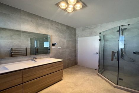 Photo of property in 5/11 Rengarenga Rise, Fairview Heights, Auckland, 0632