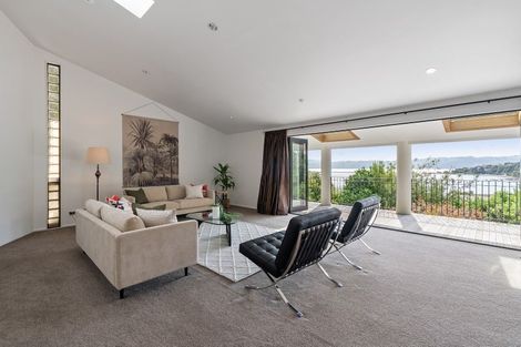Photo of property in 52 Walter Road, Lowry Bay, Lower Hutt, 5013
