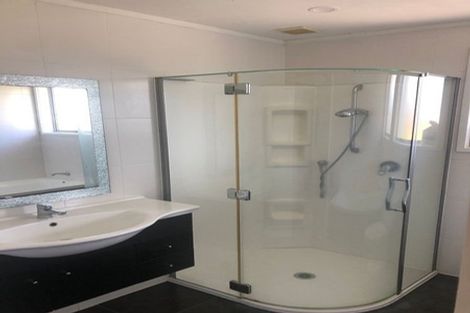 Photo of property in 31 Castleton Street, Birkdale, Auckland, 0626