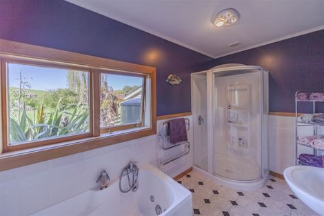 Photo of property in 744 Taihape Road, Pukehamoamoa, Hastings, 4179