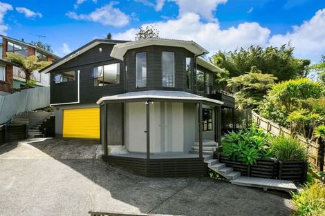 Photo of property in 1/86 Braemar Road, Castor Bay, Auckland, 0620