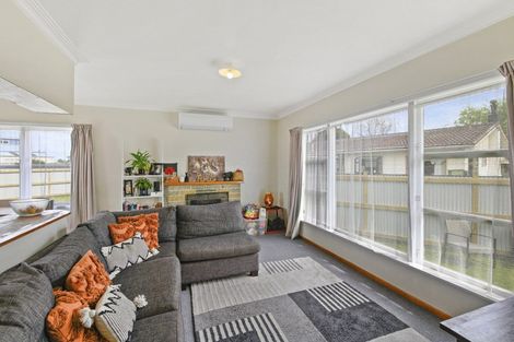 Photo of property in 131a Queen Street West, Levin, 5510