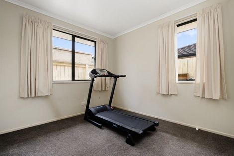 Photo of property in 2 Maara Close, Papamoa Beach, Papamoa, 3118