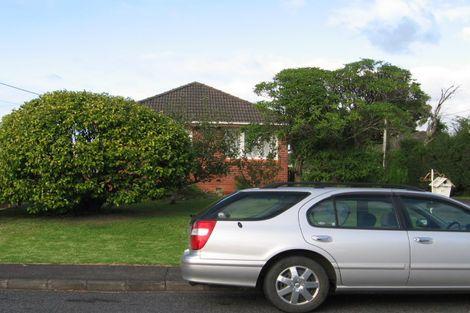 Photo of property in 1/17 Karamu Street, Te Atatu Peninsula, Auckland, 0610