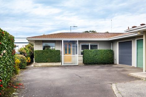 Photo of property in 800a Queen Street East, Parkvale, Hastings, 4122