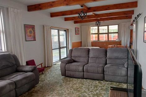 Photo of property in 65 Punga Street, Tangimoana, 4822