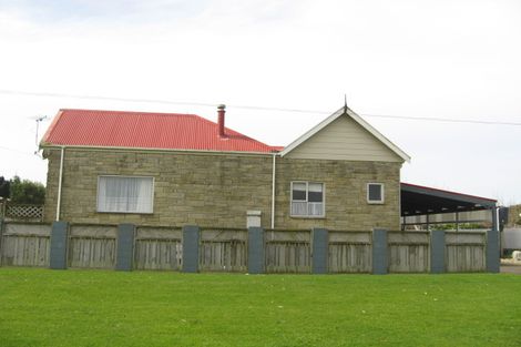 Photo of property in 58 Seymour Street, Waitara, 4320