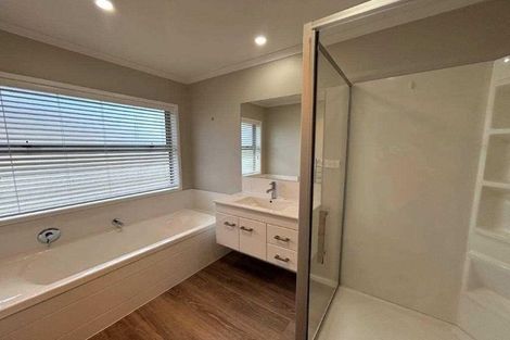 Photo of property in 30 Cupples Street, Papamoa Beach, Papamoa, 3118