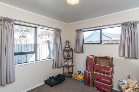 Photo of property in 30a Te Kupe Road, Paraparaumu Beach, Paraparaumu, 5032