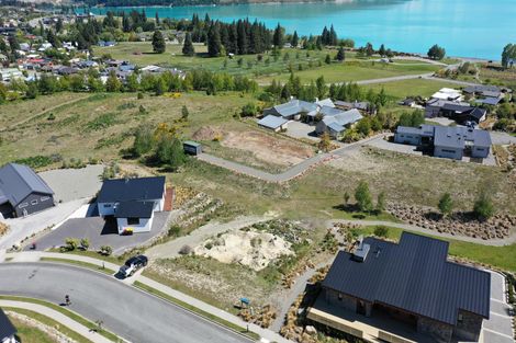 Photo of property in 18 Mistake Drive, Lake Tekapo, 7999
