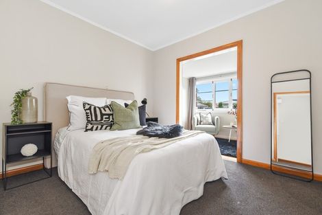 Photo of property in 65 Vardon Road, St Andrews, Hamilton, 3200
