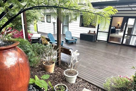 Photo of property in 6 Puketiro Place, Paihia, 0200