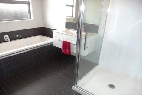 Photo of property in 10 Waipara Street, Cracroft, Christchurch, 8025