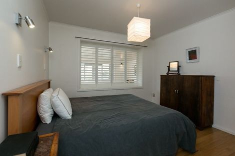 Photo of property in 10 The Esplanade, Westshore, Napier, 4110