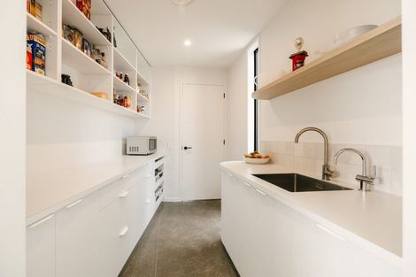 Photo of property in 16 Crown Lane, Rongotea, Palmerston North, 4473