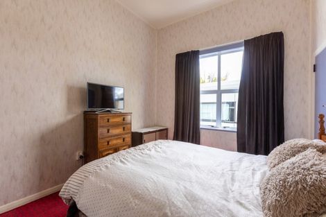 Photo of property in 143 Adelaide Road, Dannevirke, 4930