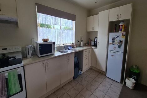 Photo of property in 3 Gina Avenue, Ranui, Auckland, 0612