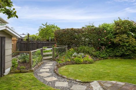 Photo of property in 12 Green Place, Richmond Heights, Taupo, 3330