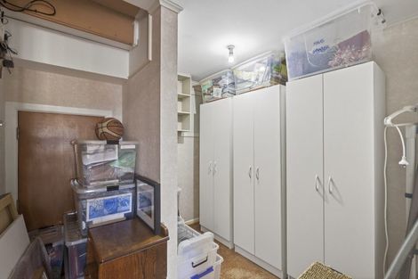 Photo of property in 5 Scott Street, Moturoa, New Plymouth, 4310